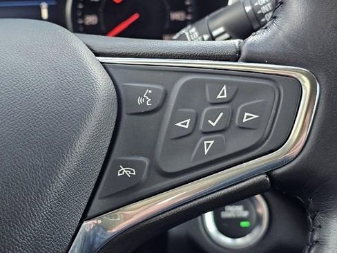 Used 2021 Chevrolet Equinox LT image 28