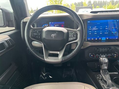 Used 2024 Ford Bronco Wildtrak AWD/4WD image 16