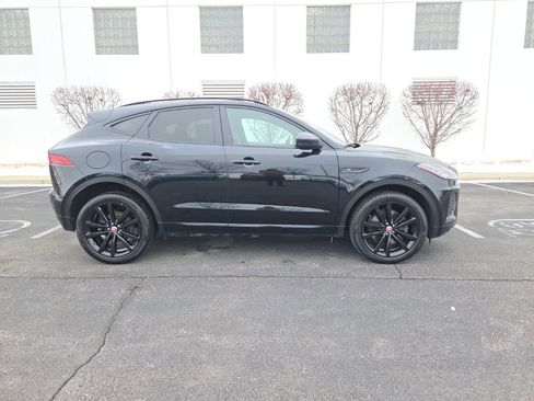 Used 2019 Jaguar E-PACE R-Dynamic SE image 9
