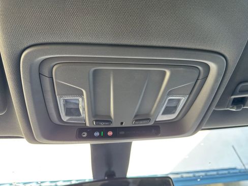 Used 2022 Chevrolet Silverado 2500 LT image 20