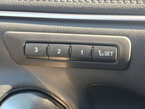 Used 2024 Lexus ES 350 w/ Premium Package image 28