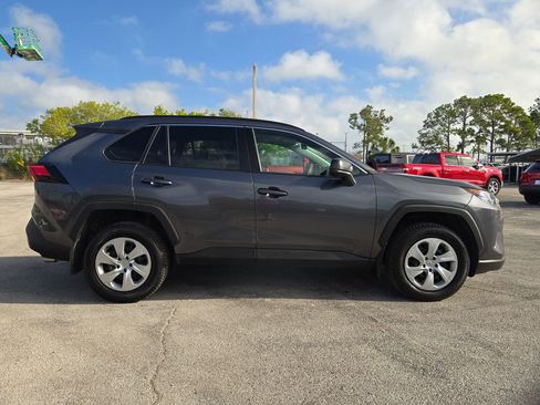 Used 2019 Toyota RAV4 LE w/ All Weather Liner Package image 5