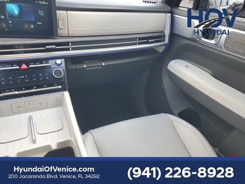 New 2026 Hyundai Santa Fe Limited image 19