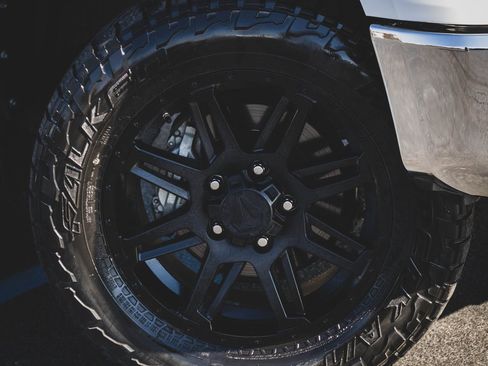 Used 2020 Toyota Tundra SR5 image 26