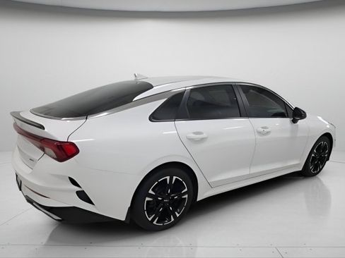 Used 2024 Kia K5 GT-Line w/ GT-Line Premium Package AWD/4WD image 6