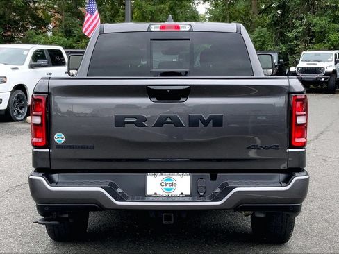 Certified 2025 RAM 1500 Big Horn AWD/4WD image 4