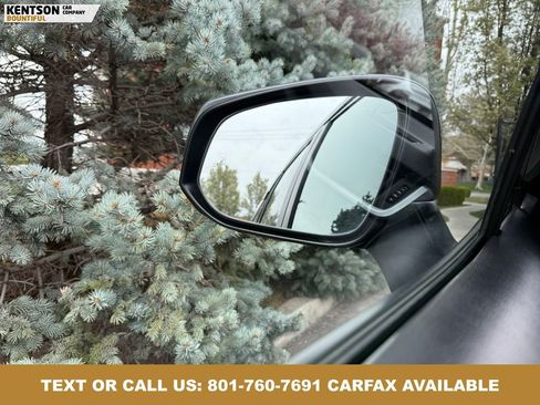 Used 2025 Toyota RAV4 XLE AWD/4WD image 22