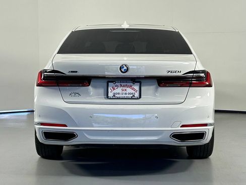 Used 2022 BMW 750i xDrive AWD/4WD image 6