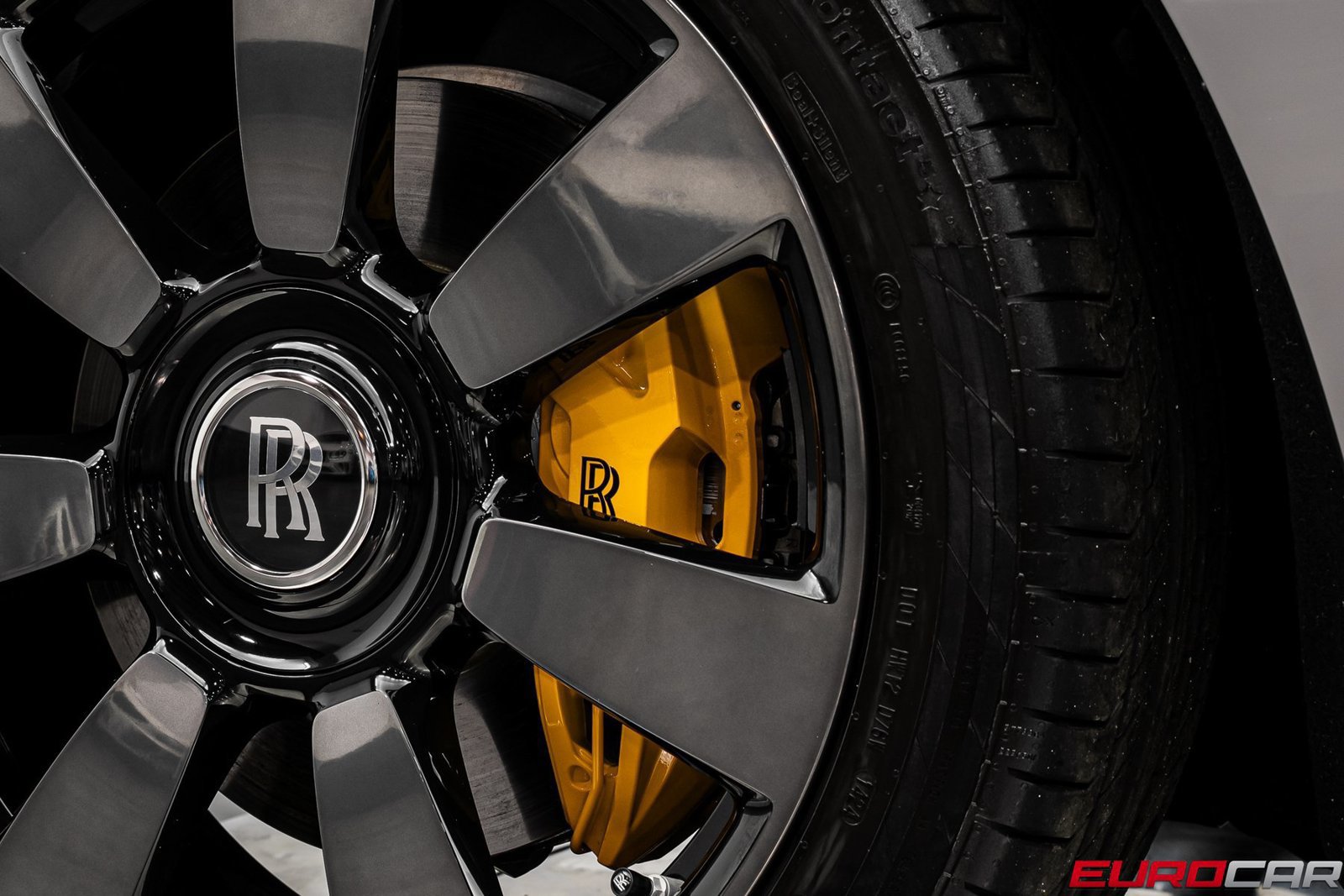 Used 2024 Rolls-Royce Cullinan AWD/4WD image 23