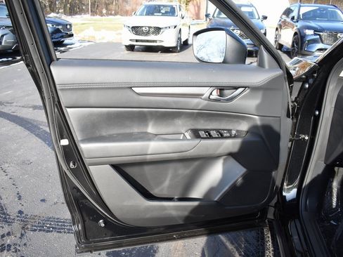 New 2025 MAZDA CX-5 AWD 2.5 S w/ Select Package image 15