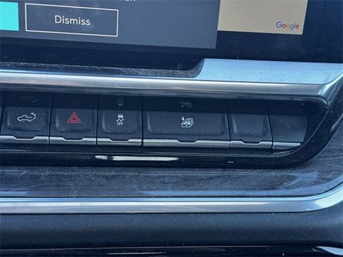 Used 2022 Chevrolet Silverado 1500 LTZ image 32