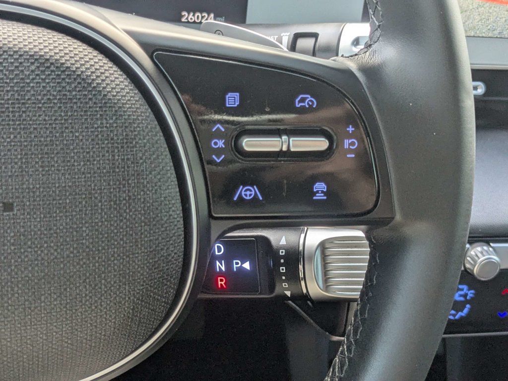 Used 2024 Hyundai Ioniq 5 SE RWD image 32