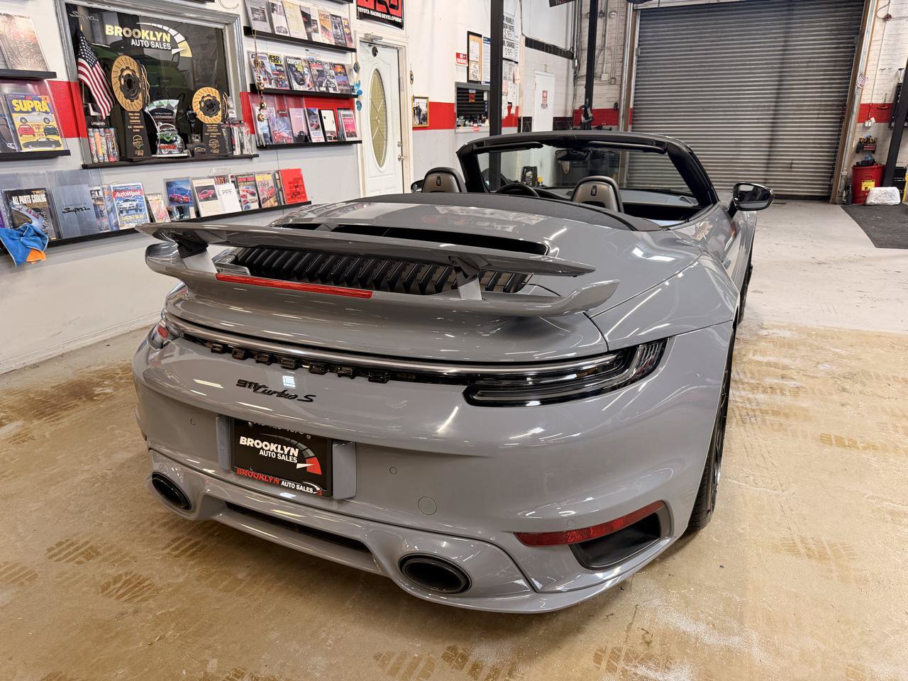 Used 2023 Porsche 911 Turbo S AWD/4WD image 9