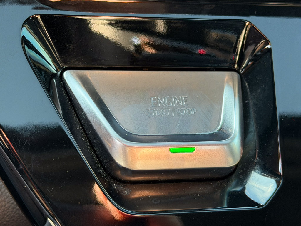 Used 2024 GMC Sierra 1500 Denali AWD/4WD image 46