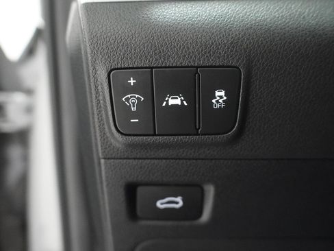 Used 2022 Kia K5 GT-Line FWD image 13