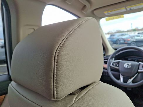 Used 2022 Honda CR-V EX-L image 9