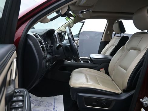 Used 2019 RAM 1500 Limited AWD/4WD image 11