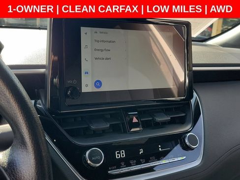 Used 2025 Toyota Corolla Cross AWD Hybrid image 27
