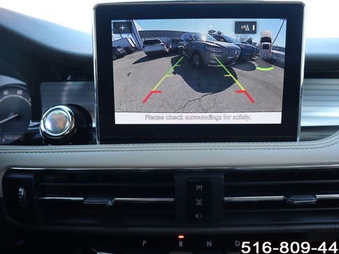 Used 2022 Lincoln Corsair AWD w/ Premium Package image 23