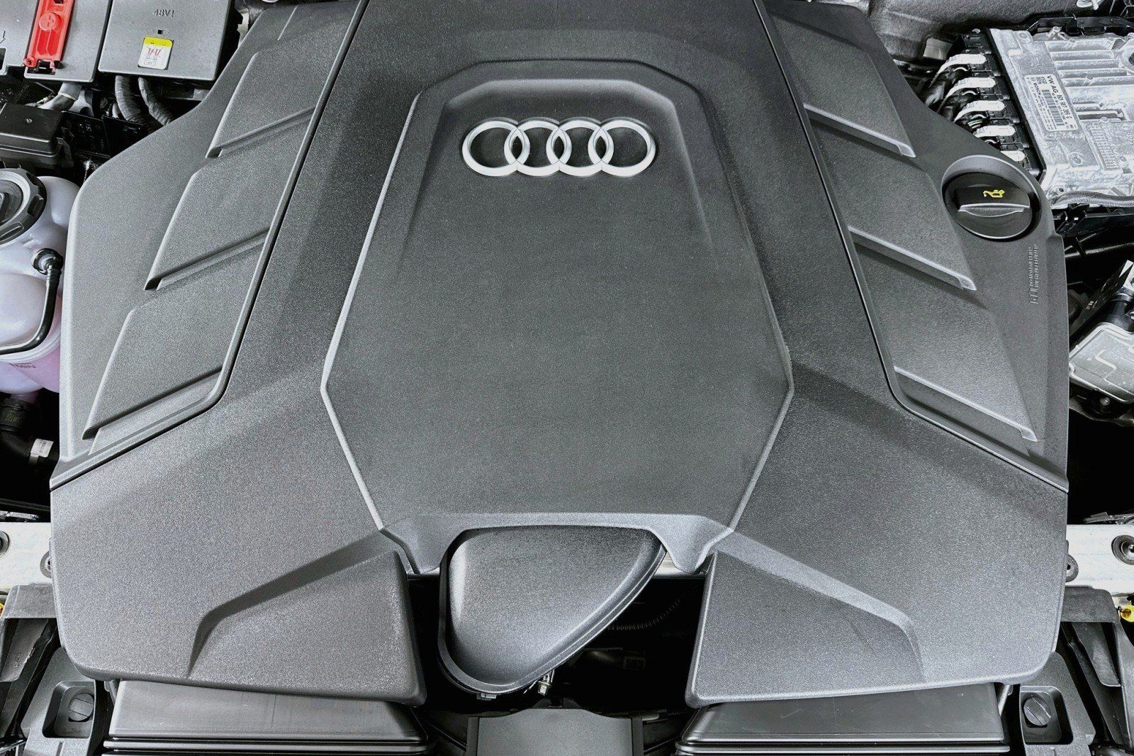Used 2026 Audi Q7 3.0T Premium Plus AWD/4WD image 13