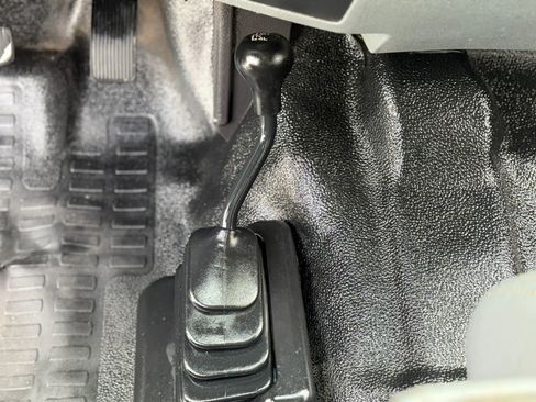 Used 2016 Ford F250 XL w/ Power Equipment Group AWD/4WD image 29