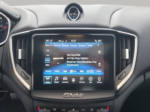 Used 2020 Maserati Ghibli image 37