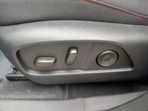 New 2026 Chevrolet Equinox RS w/ Safety and Technology Package FWD image 31