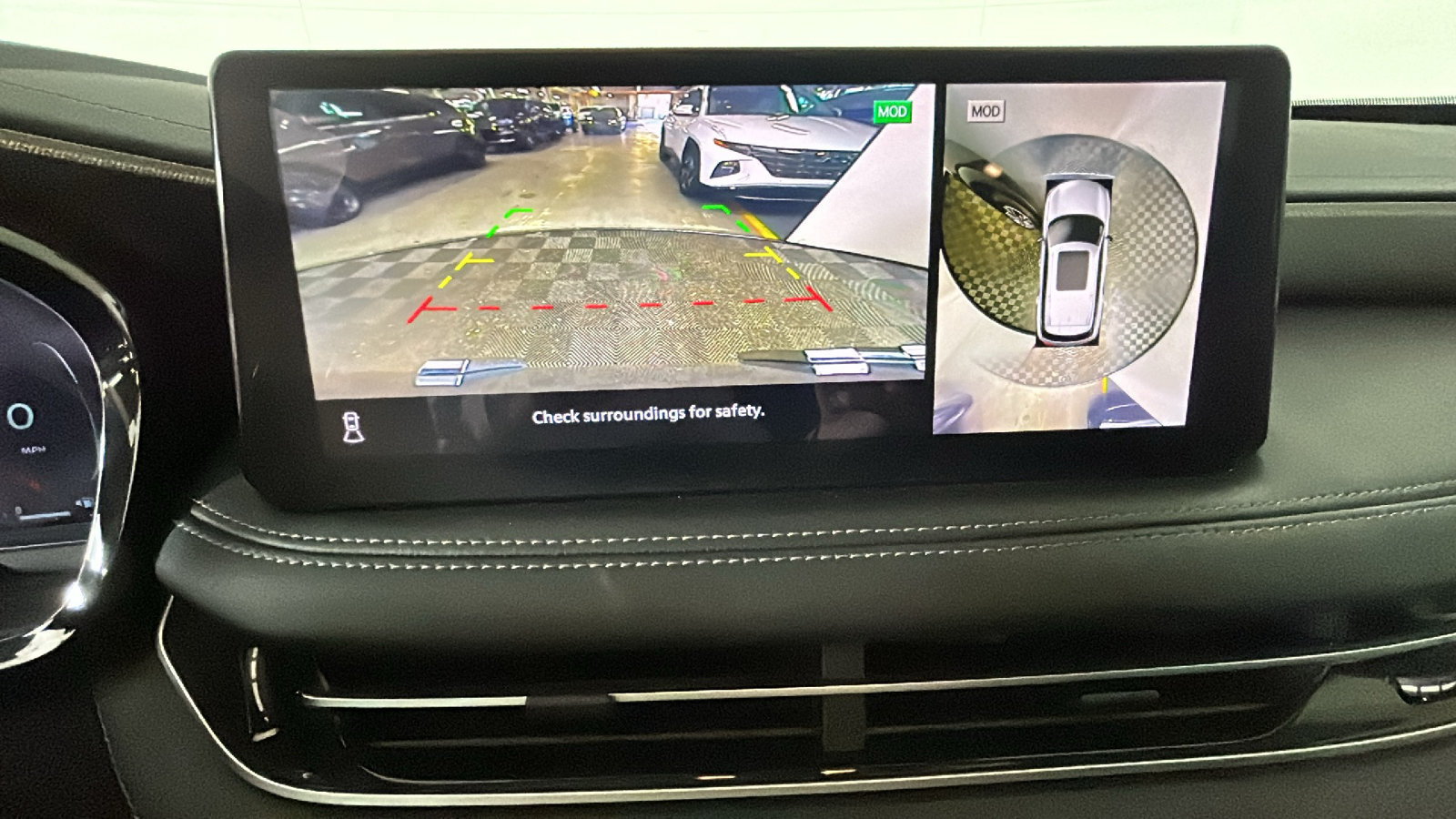 Used 2024 INFINITI QX60 Luxe AWD/4WD image 24