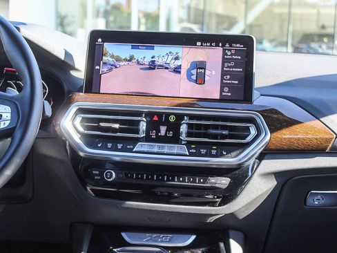 Used 2024 BMW X3 sDrive30i w/ Premium Package w/ZPA image 13