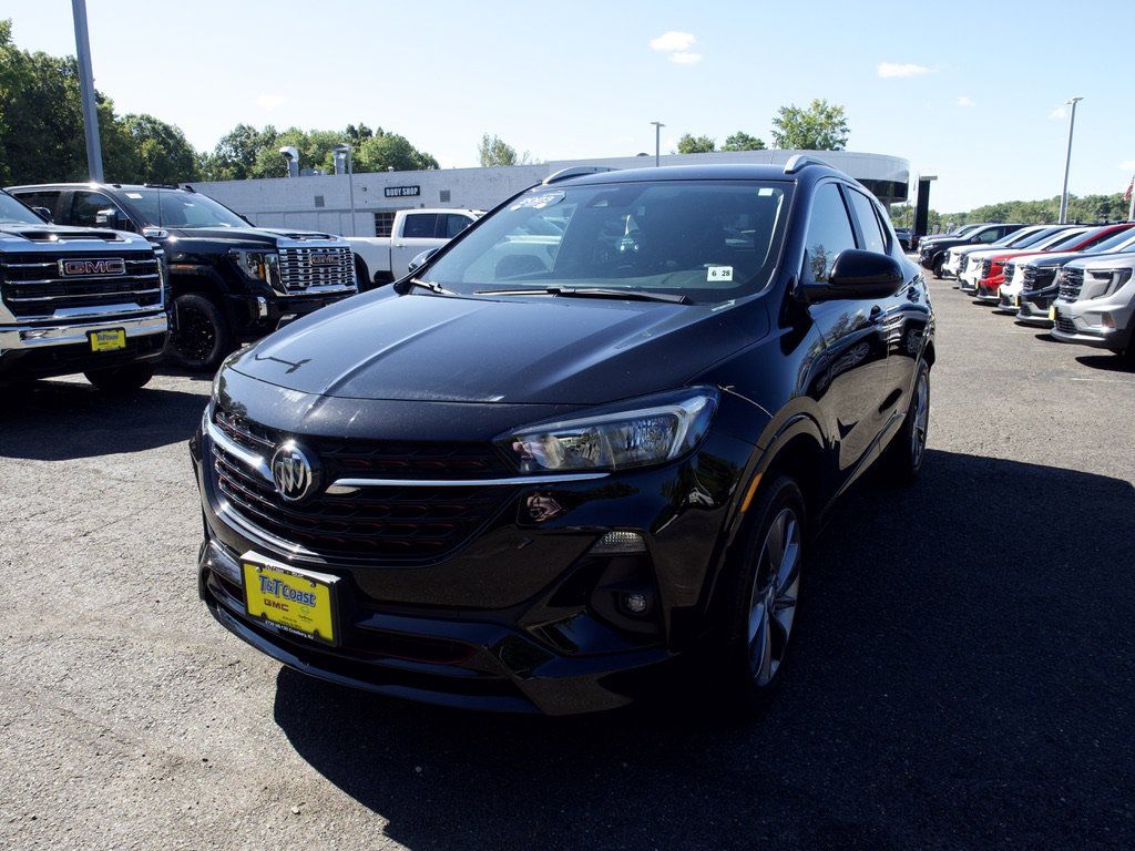 Certified 2023 Buick Encore GX Select w/ Sport Touring Package AWD/4WD image 1