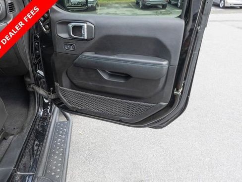 Used 2022 Jeep Wrangler Unlimited Rubicon 4xe w/ Cold Weather Group image 20