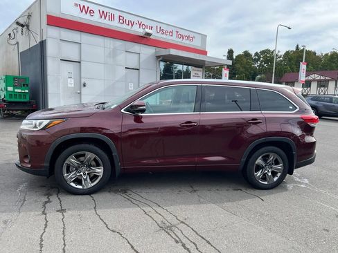 Used 2019 Toyota Highlander Limited Platinum AWD/4WD image 7