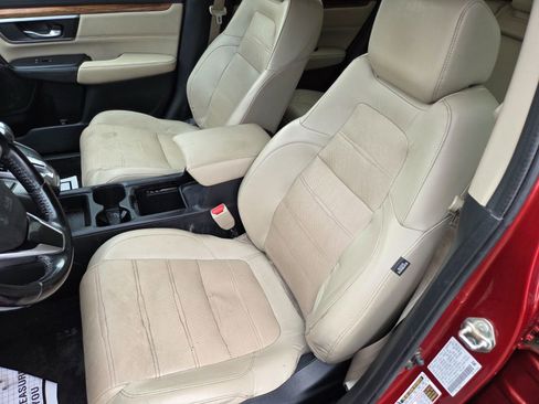 Used 2017 Honda CR-V Touring image 9