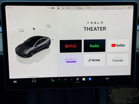 Used 2023 Tesla Model 3 Standard Range RWD image 25