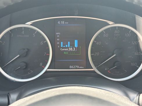 Used 2019 Nissan Sentra SV FWD image 32