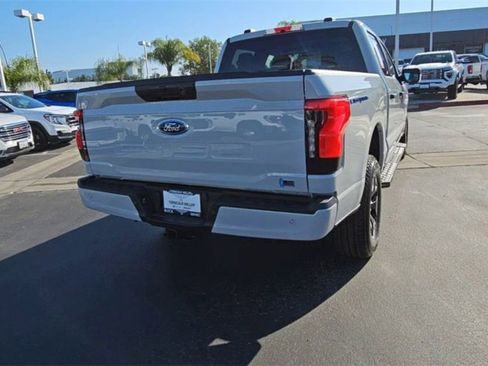 Used 2023 Ford F150 Lightning XLT image 9