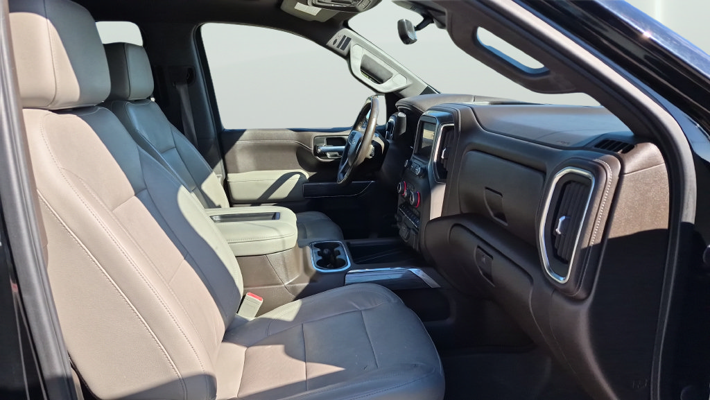 Used 2020 Chevrolet Silverado 1500 LTZ w/ LTZ Texas Edition RWD image 29