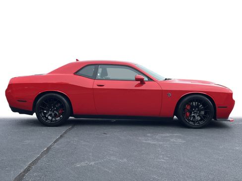 Used 2015 Dodge Challenger SRT Hellcat RWD image 20