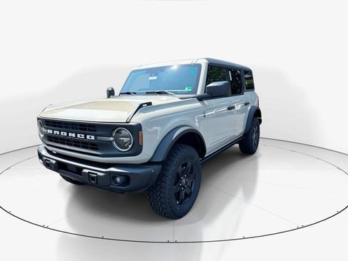 Used 2025 Ford Bronco Big Bend w/ Black Diamond Package AWD/4WD image 4