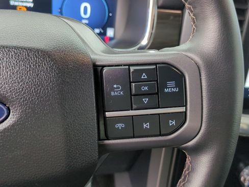 Used 2025 Ford F150 Lariat AWD/4WD image 19