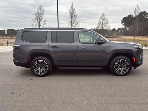 New 2026 Jeep Grand Wagoneer 2WD image 10