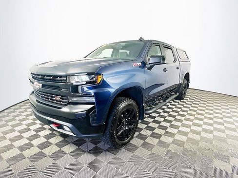 Used 2022 Chevrolet Silverado 1500 LT Trail Boss w/ Bed Protection Package AWD/4WD image 5
