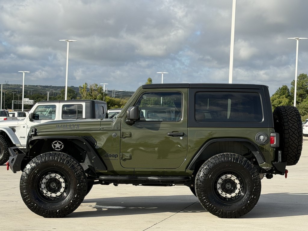 Used 2023 Jeep Wrangler Sport AWD/4WD image 3