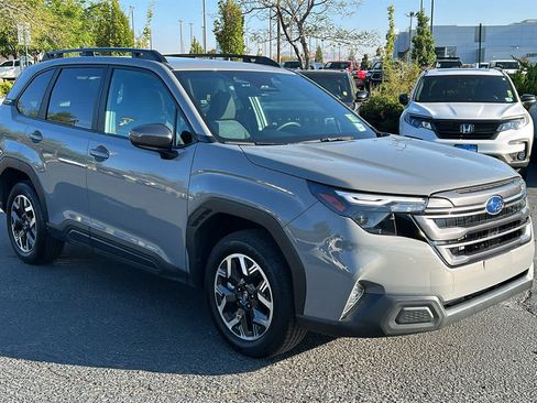 Certified 2026 Subaru Forester Premium AWD/4WD image 4