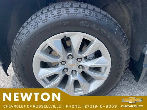 Used 2024 Chevrolet Silverado 1500 Custom AWD/4WD image 45