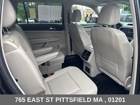 Used 2023 Volkswagen Atlas SEL AWD/4WD image 24