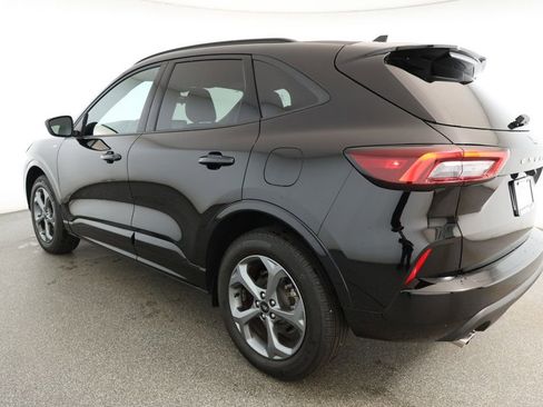 Used 2024 Ford Escape ST-Line image 6