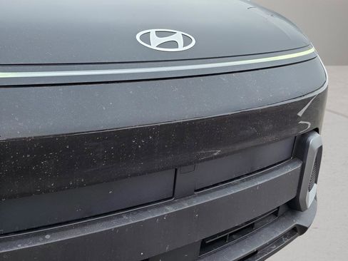 New 2026 Hyundai Kona SEL Sport AWD/4WD image 9