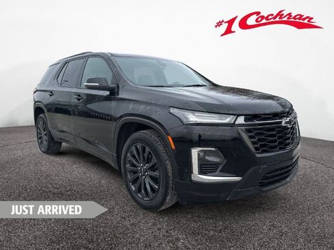 Certified 2023 Chevrolet Traverse RS image 1