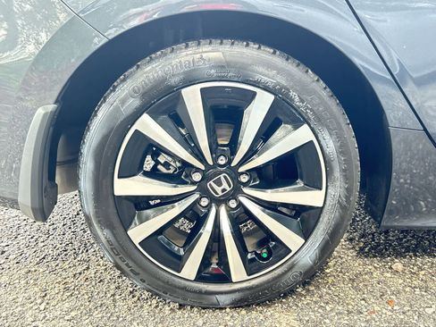 Used 2023 Honda Civic EX-L image 5